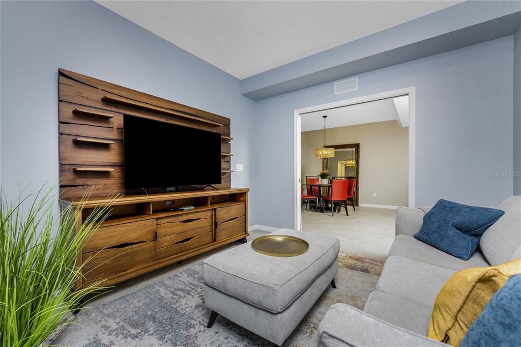 Activo con contrato: $299,900 (2 camas, 2 baños, 1380 Pies cuadrados)