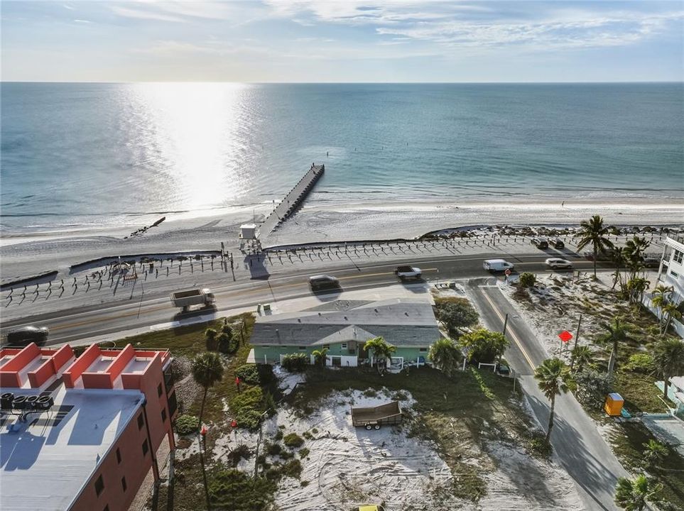 For Sale: $1,999,000 (0.16 acres)