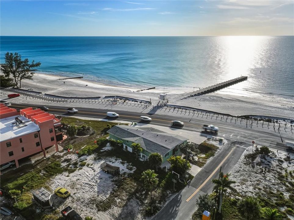 For Sale: $1,999,000 (0.16 acres)