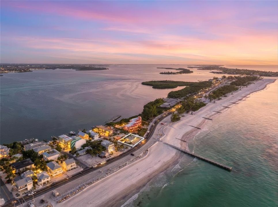 For Sale: $1,999,000 (0.16 acres)