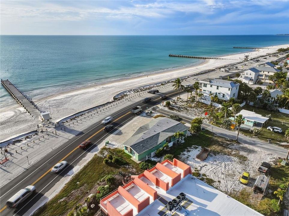 For Sale: $1,999,000 (0.16 acres)