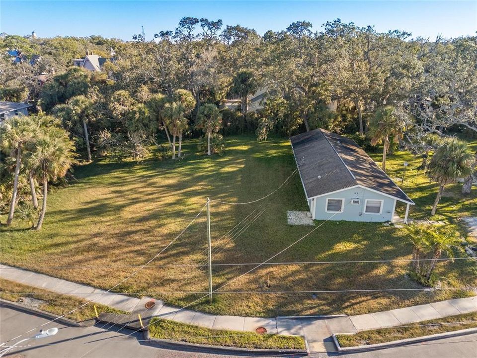 For Sale: $1,525,000 (0.67 acres)