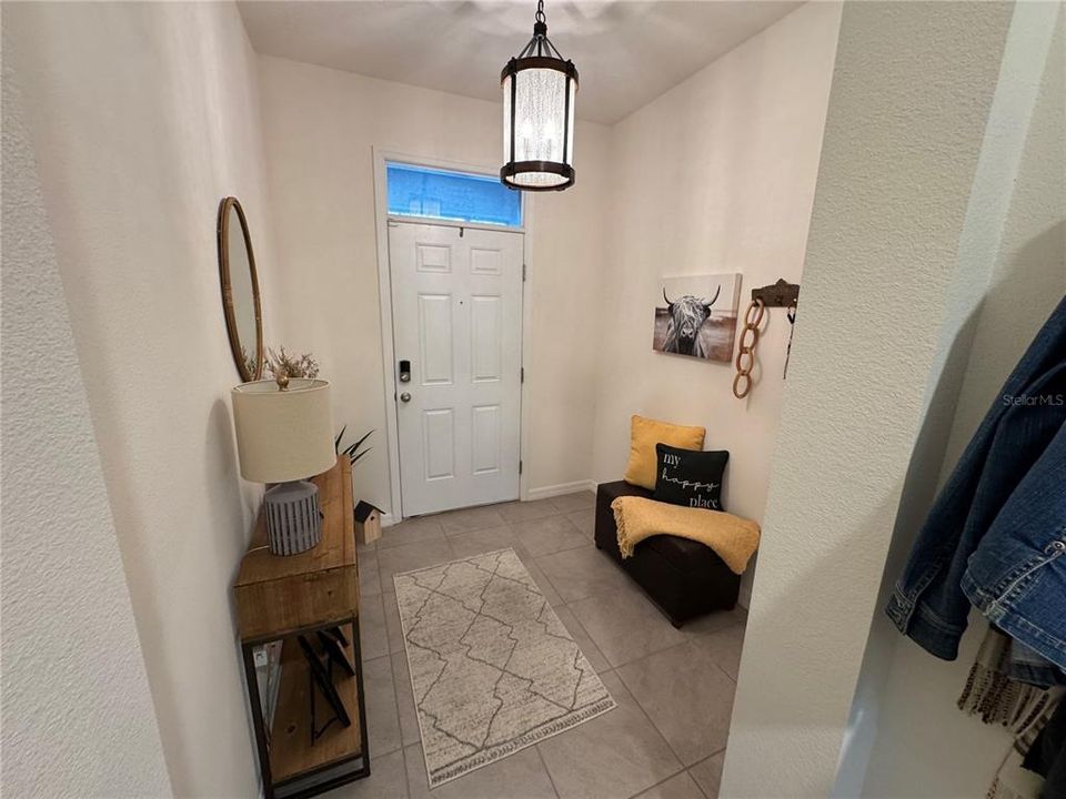 For Sale: $234,900 (3 beds, 2 baths, 1688 Square Feet)