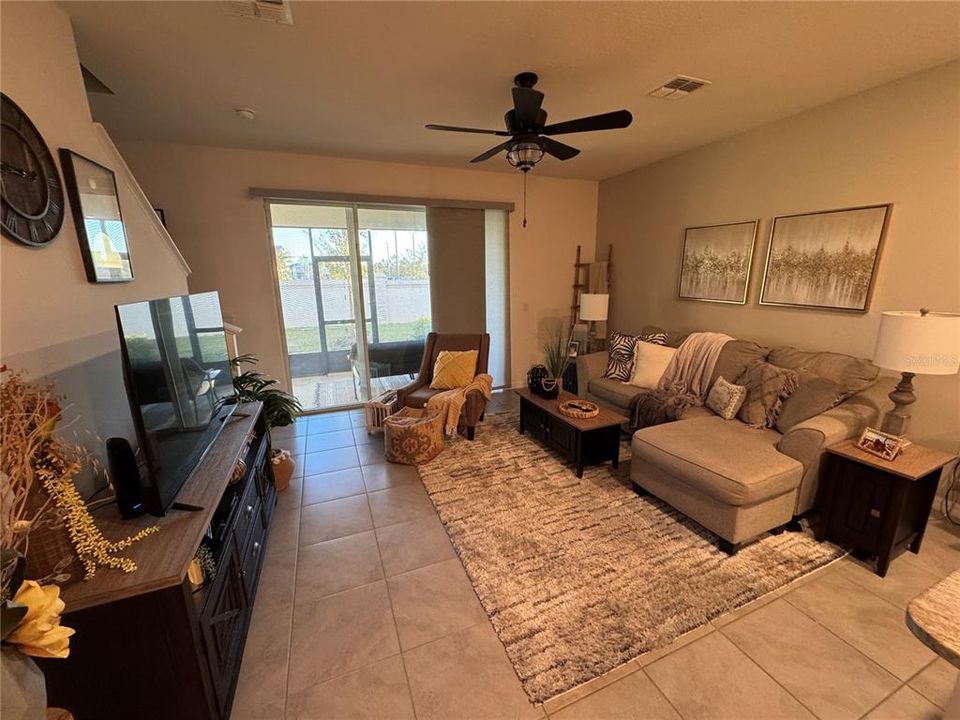 For Sale: $234,900 (3 beds, 2 baths, 1688 Square Feet)