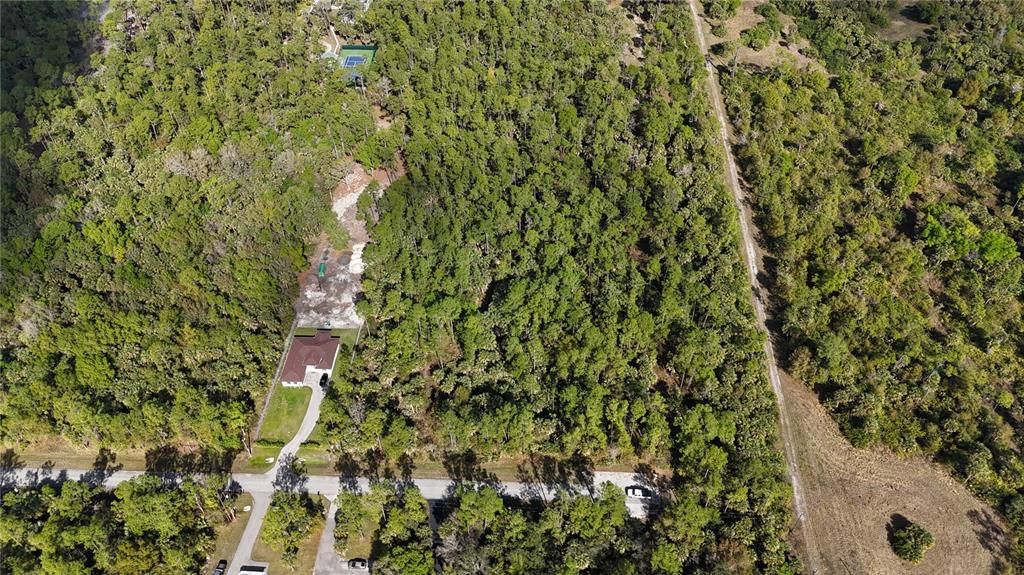 На продажу: $399,000 (4.48 acres)