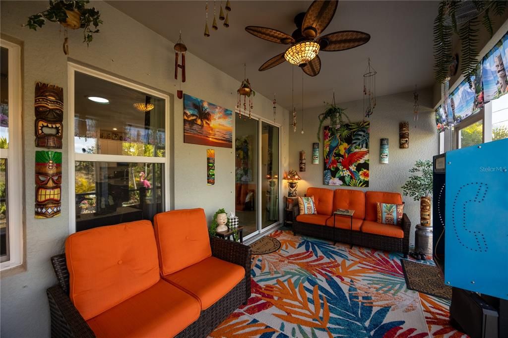 Active With Contract: $400,000 (4 beds, 3 baths, 2500 Square Feet)