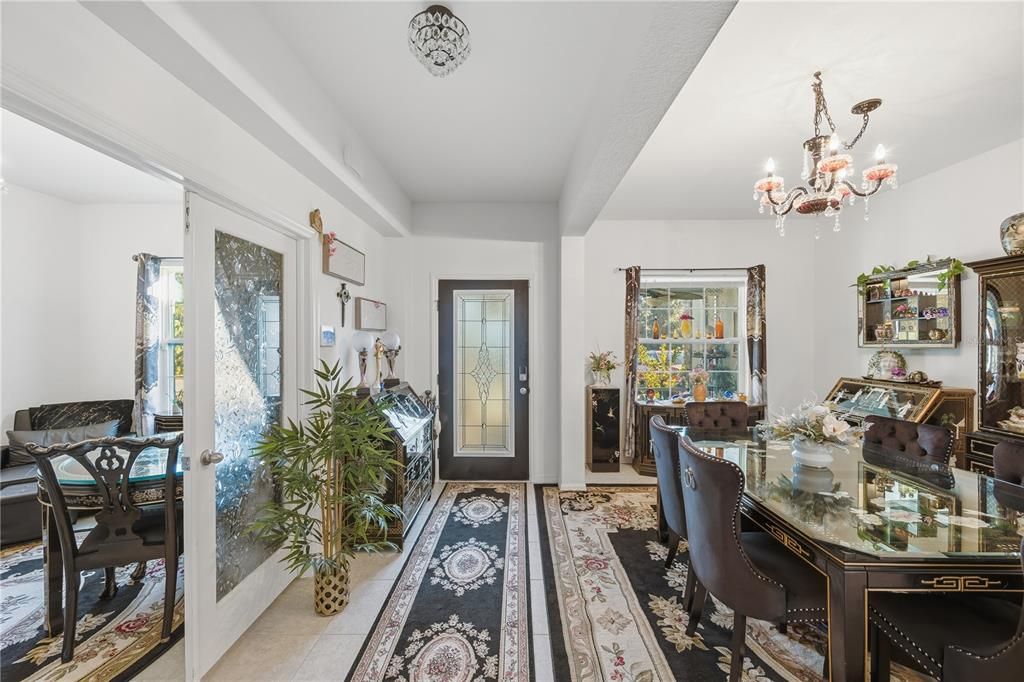 Active With Contract: $400,000 (4 beds, 3 baths, 2500 Square Feet)