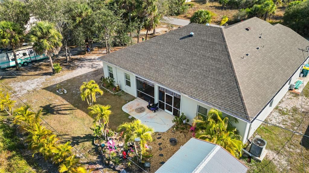 Active With Contract: $400,000 (4 beds, 3 baths, 2500 Square Feet)