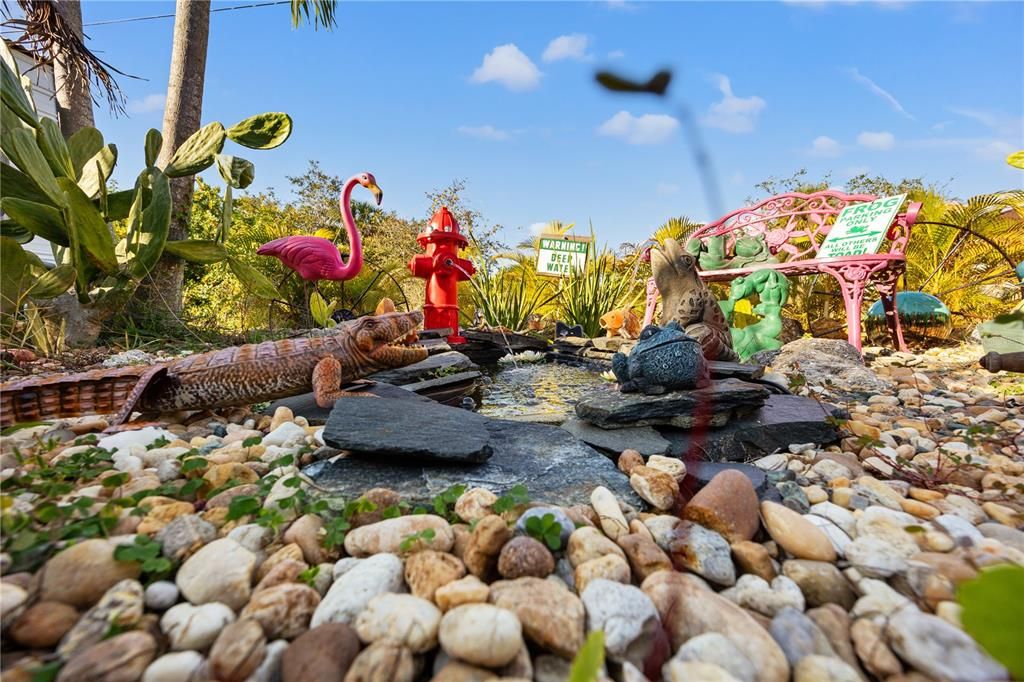 Active With Contract: $400,000 (4 beds, 3 baths, 2500 Square Feet)