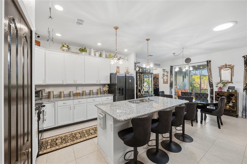 Active With Contract: $400,000 (4 beds, 3 baths, 2500 Square Feet)