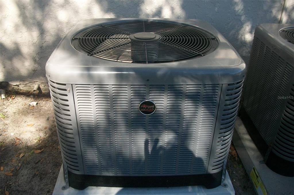 Activo con contrato: $119,000 (2 camas, 2 baños, 1150 Pies cuadrados)