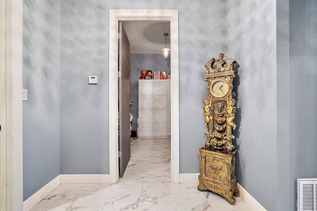 В аренду: $3,600 (3 спален, 3 ванн, 3401 Квадратных фут)