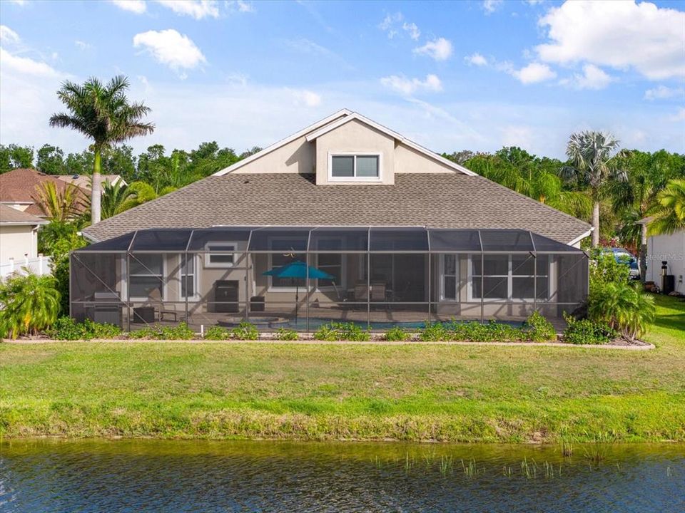 Под контрактом: $699,000 (4 спален, 4 ванн, 3241 Квадратных фут)