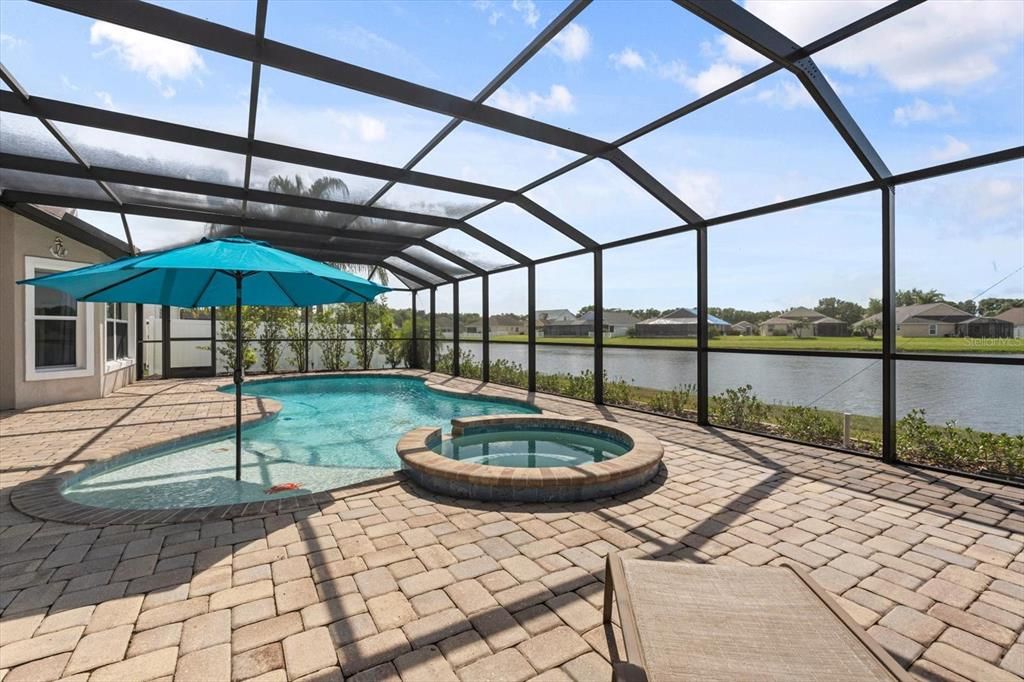 Под контрактом: $699,000 (4 спален, 4 ванн, 3241 Квадратных фут)