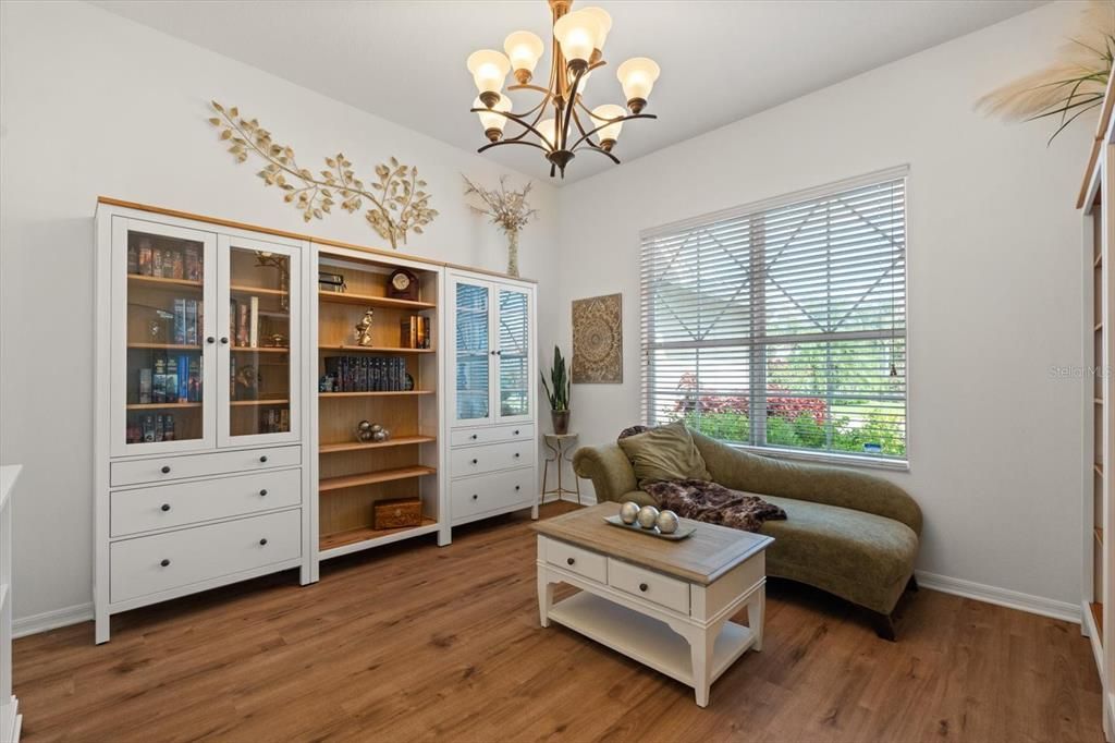 Под контрактом: $699,000 (4 спален, 4 ванн, 3241 Квадратных фут)