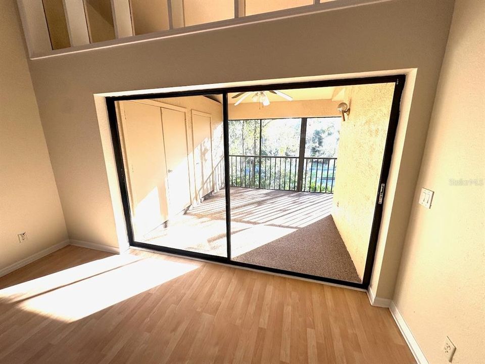 Под контрактом: $2,150 (2 спален, 2 ванн, 1502 Квадратных фут)