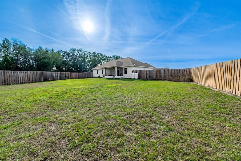 For Sale: $340,000 (3 beds, 2 baths, 1616 Square Feet)