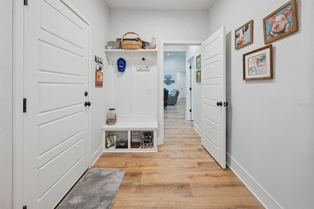 For Sale: $340,000 (3 beds, 2 baths, 1616 Square Feet)