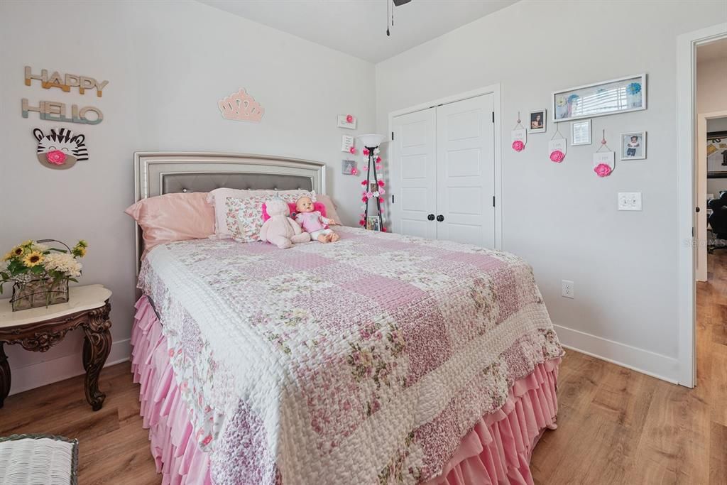 For Sale: $340,000 (3 beds, 2 baths, 1616 Square Feet)