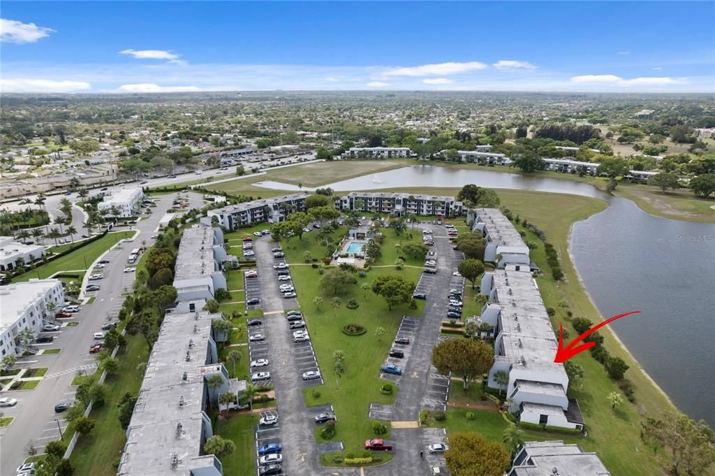 For Rent: $2,295 (2 beds, 2 baths, 978 Square Feet)