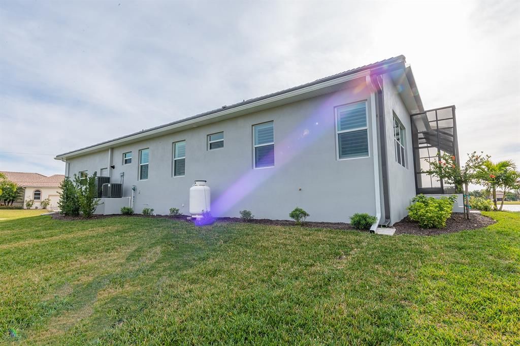 For Sale: $1,499,000 (3 beds, 3 baths, 2690 Square Feet)
