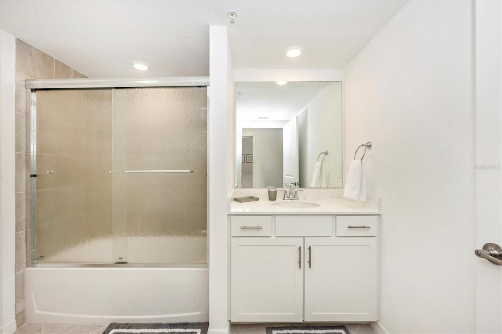 For Rent: $7,000 (3 beds, 2 baths, 1789 Square Feet)