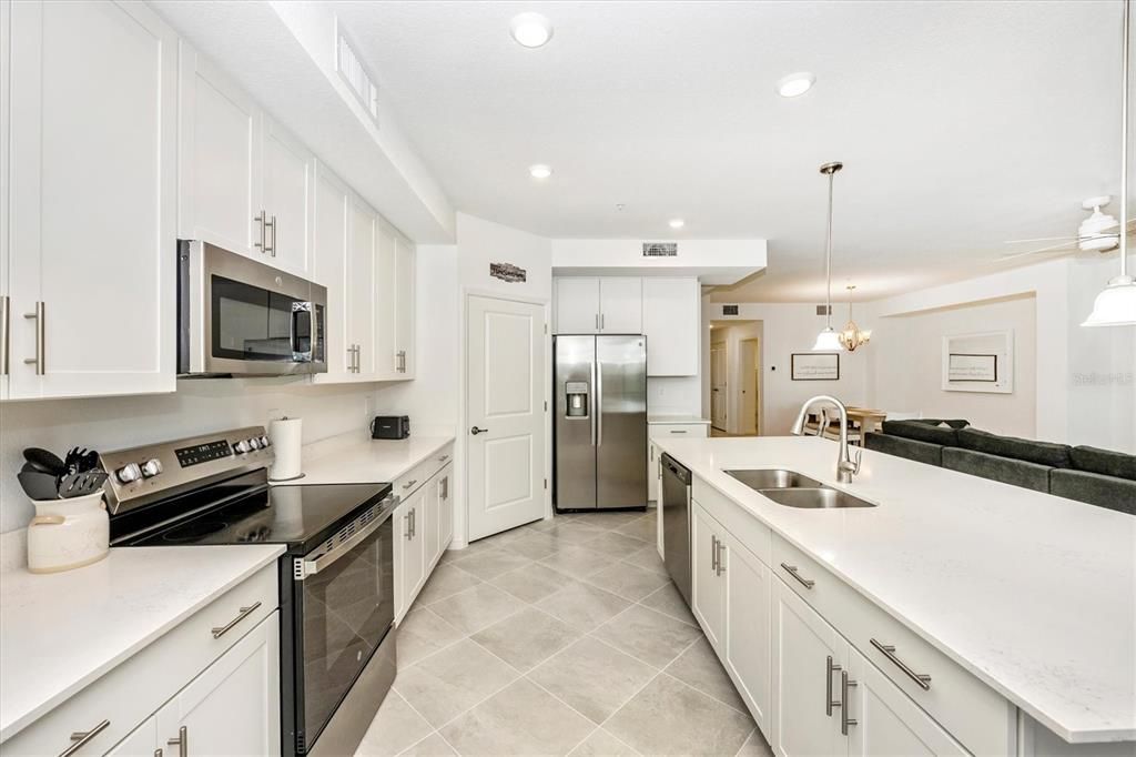 For Rent: $7,000 (3 beds, 2 baths, 1789 Square Feet)