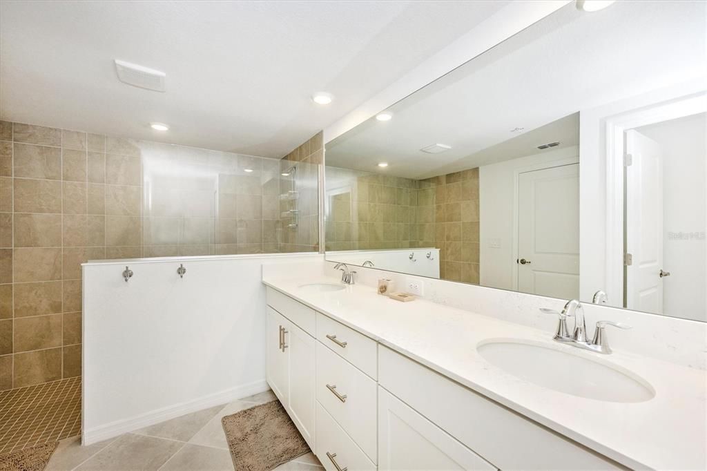 For Rent: $7,000 (3 beds, 2 baths, 1789 Square Feet)