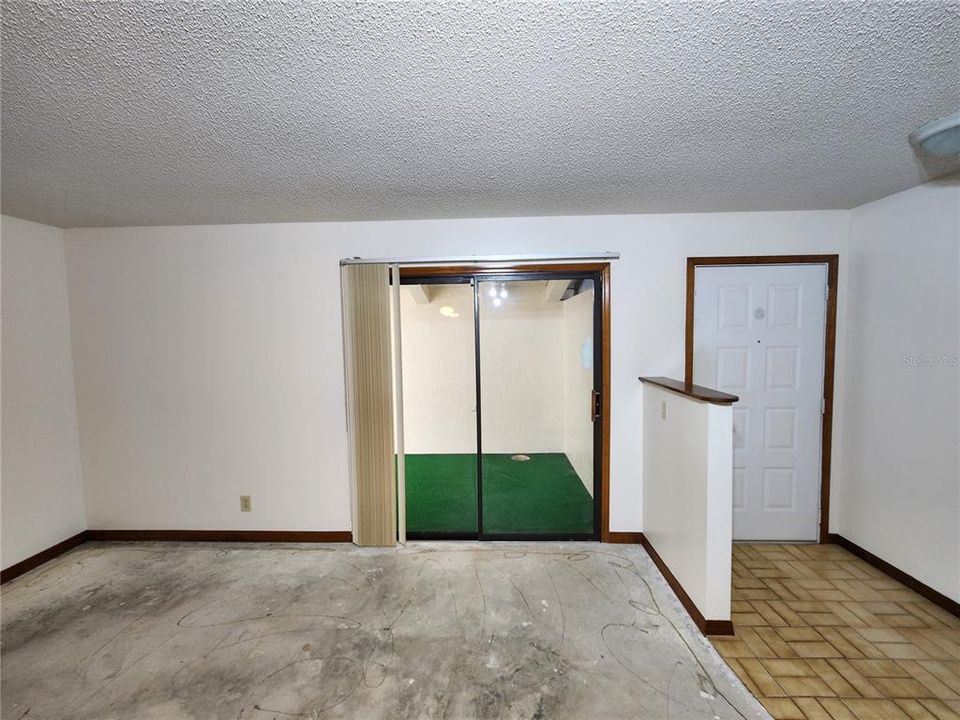 待售: $132,500 (2 贝兹, 2 浴室, 1066 平方英尺)