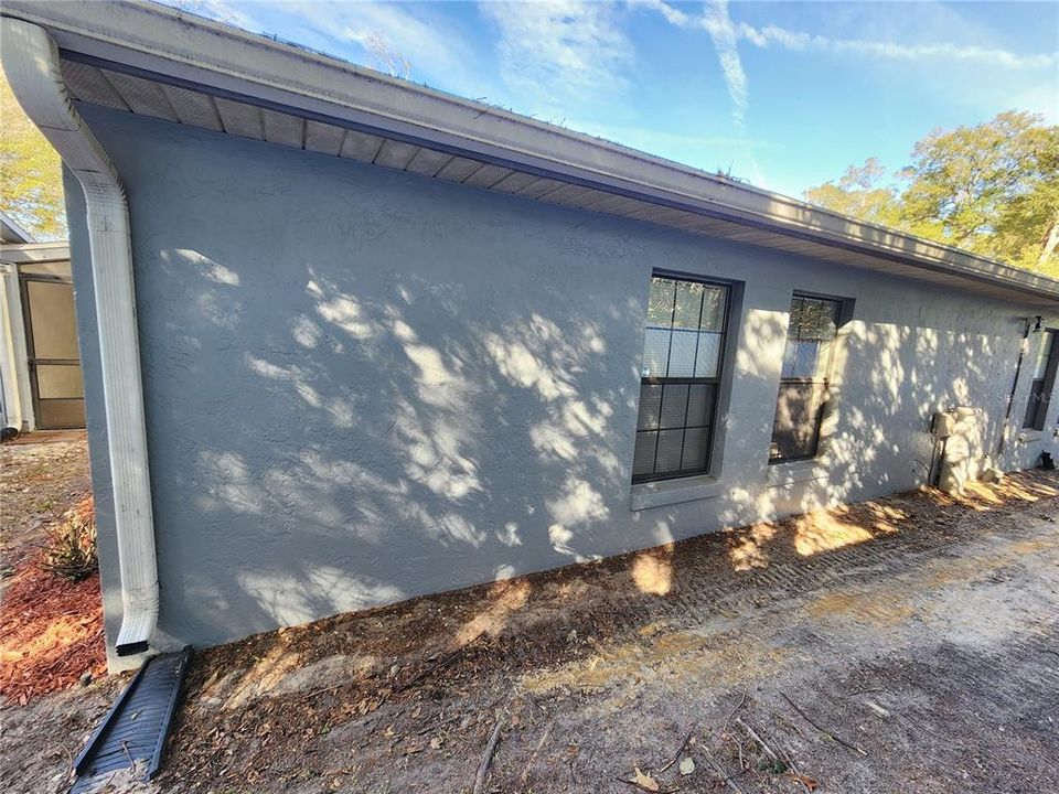 待售: $132,500 (2 贝兹, 2 浴室, 1066 平方英尺)