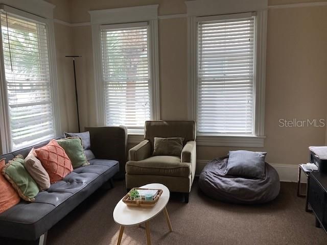 На продажу: $36,000 (0 спален, 0 ванн, 1700 Квадратных фут)