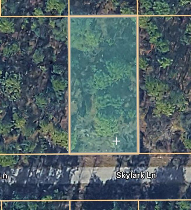 На продажу: $13,990 (0.25 acres)