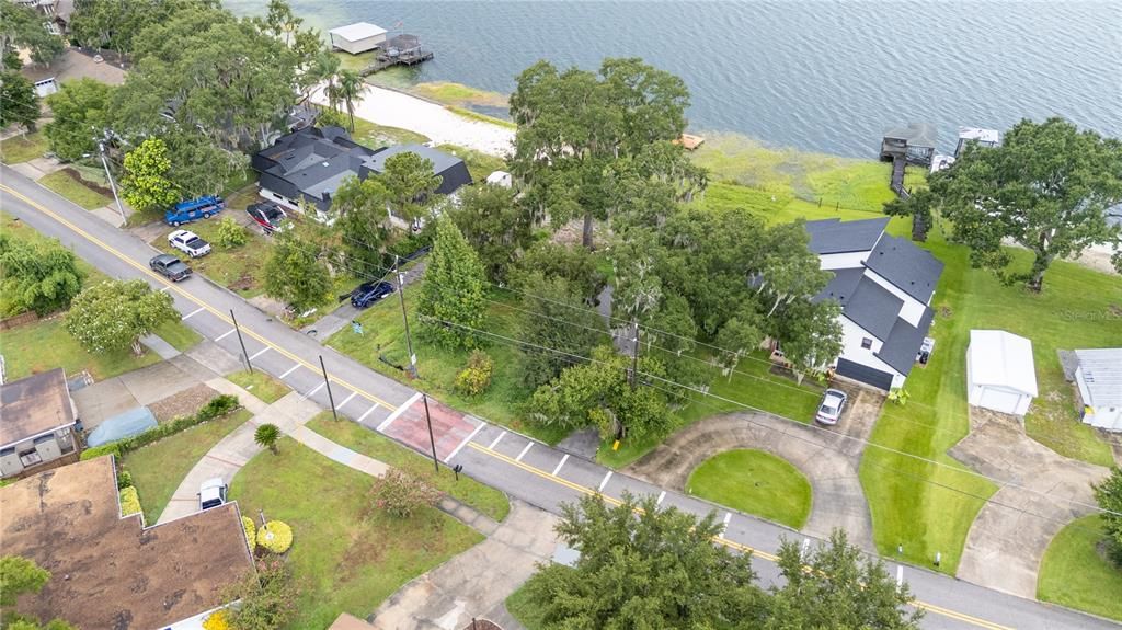 For Sale: $999,000 (0.43 acres)