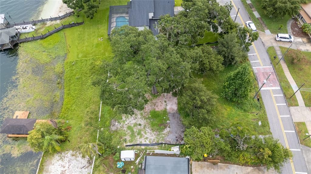 For Sale: $999,000 (0.43 acres)
