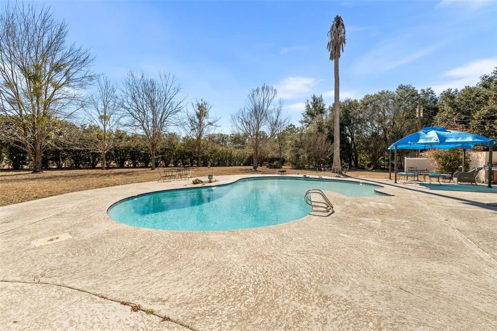 For Sale: $675,000 (5 beds, 4 baths, 3557 Square Feet)