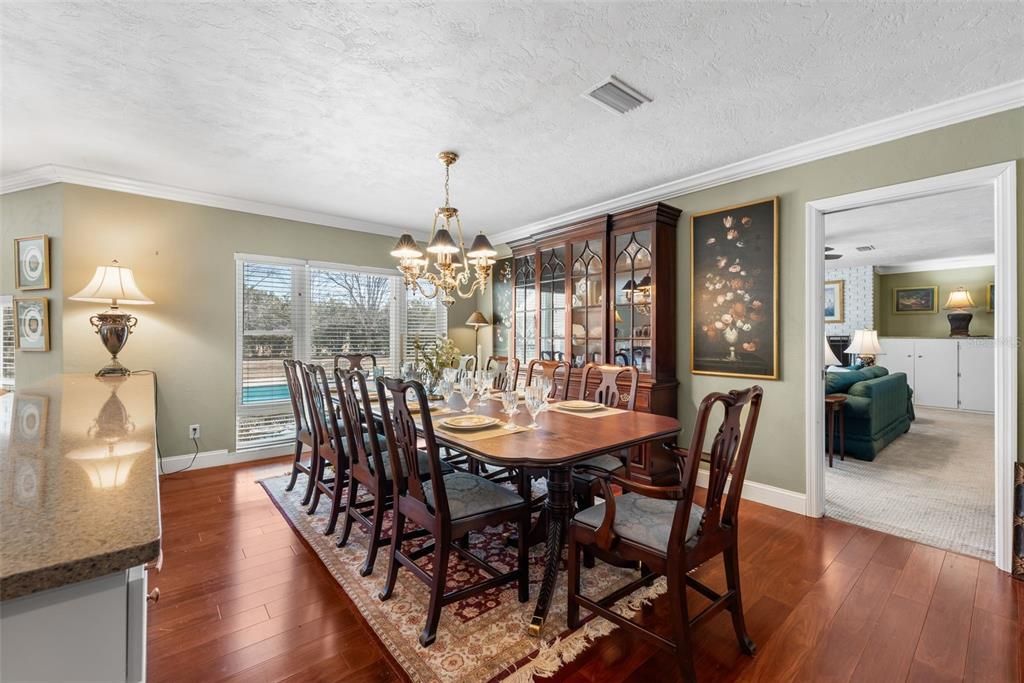 For Sale: $675,000 (5 beds, 4 baths, 3557 Square Feet)