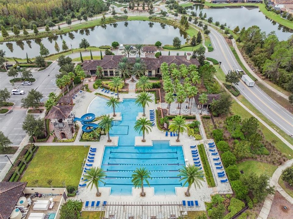 Activo con contrato: $1,154,000 (4 camas, 3 baños, 4193 Pies cuadrados)