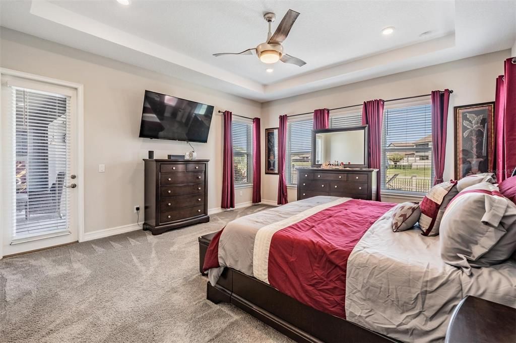 Activo con contrato: $1,154,000 (4 camas, 3 baños, 4193 Pies cuadrados)