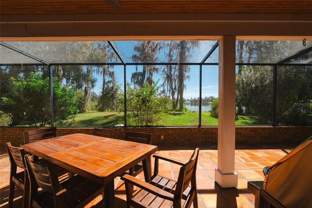 Active With Contract: $1,500,000 (6 beds, 5 baths, 4557 Square Feet)