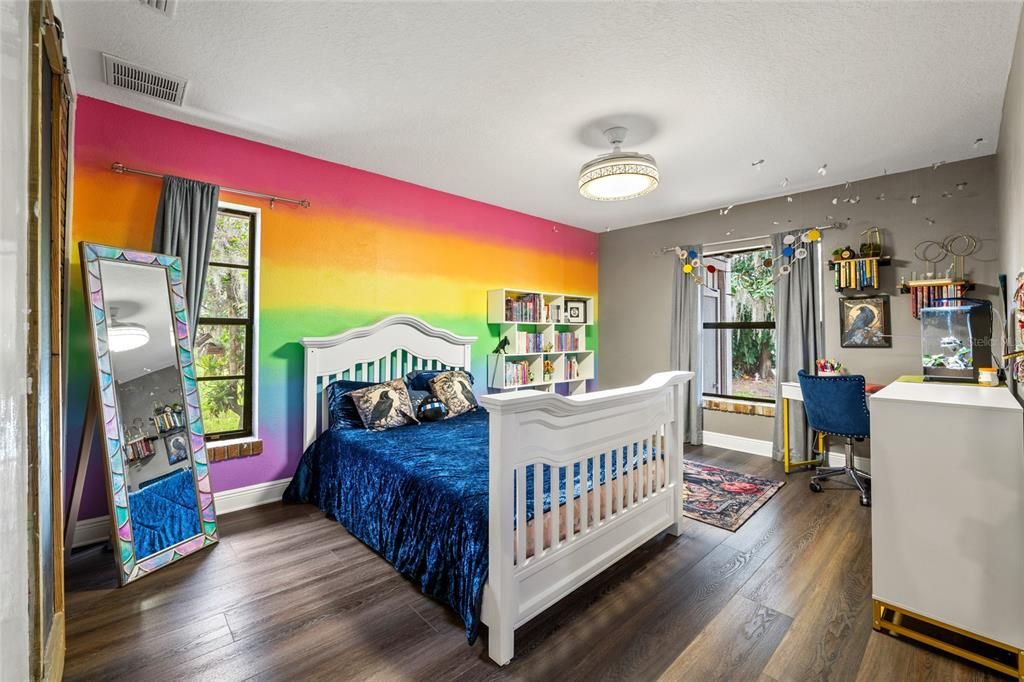 Active With Contract: $1,500,000 (6 beds, 5 baths, 4557 Square Feet)