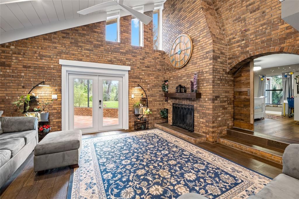 Active With Contract: $1,500,000 (6 beds, 5 baths, 4557 Square Feet)