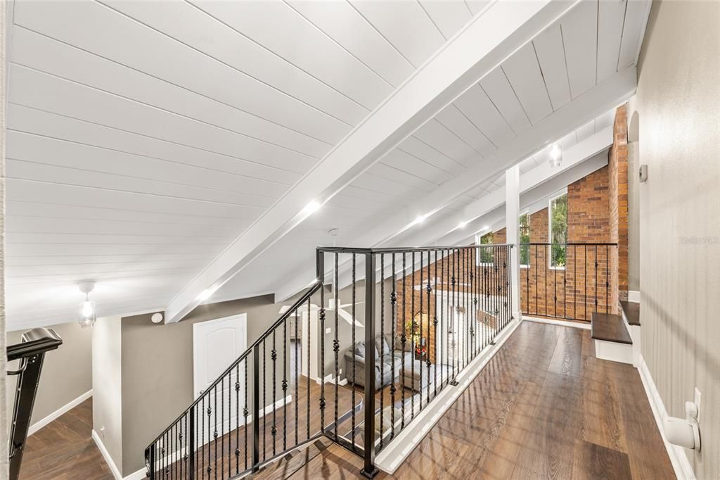 Active With Contract: $1,500,000 (6 beds, 5 baths, 4557 Square Feet)