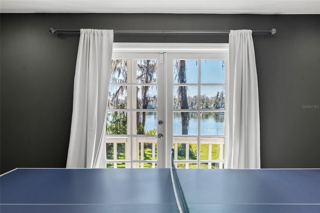 Active With Contract: $1,500,000 (6 beds, 5 baths, 4557 Square Feet)