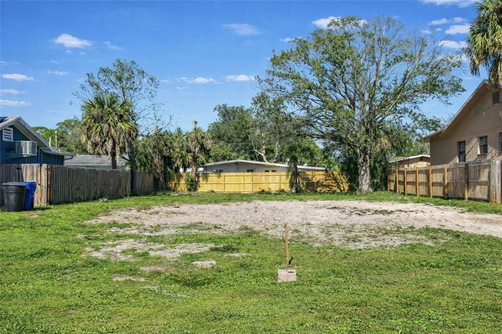 Недавно продано: $145,000 (0.16 acres)