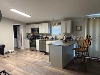 En Venta: $244,900 (4 camas, 2 baños, 1680 Pies cuadrados)