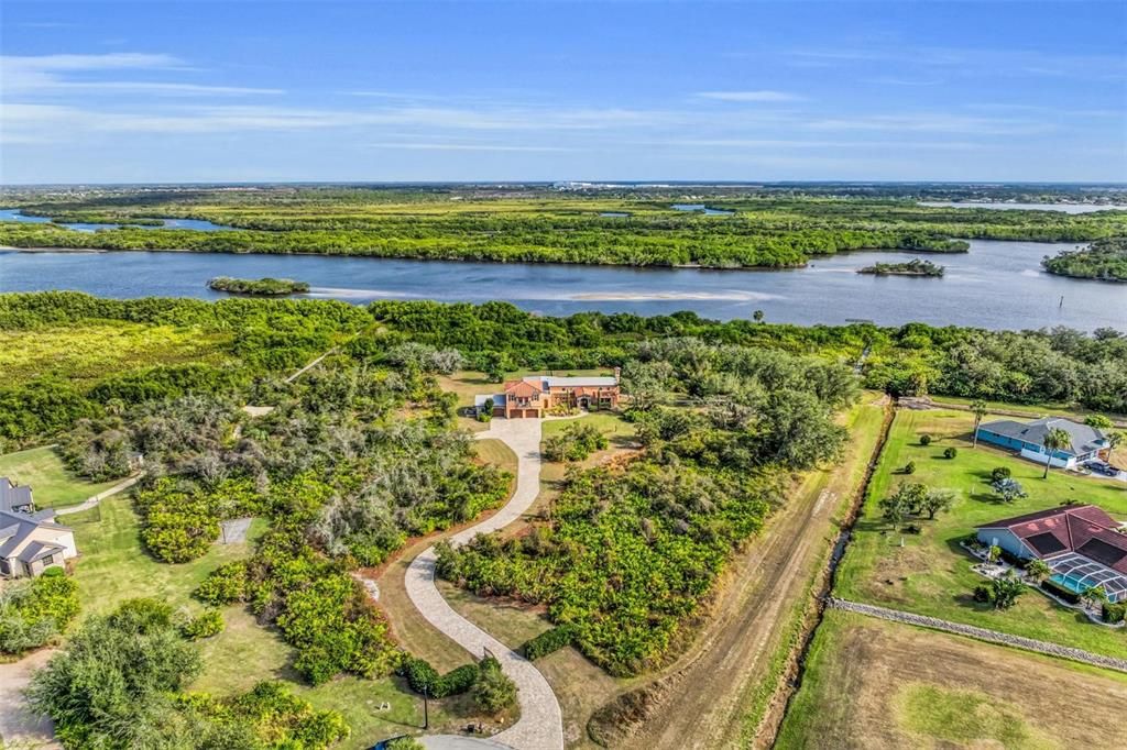 Recently Sold: $1,790,000 (4 beds, 3 baths, 3285 Square Feet)