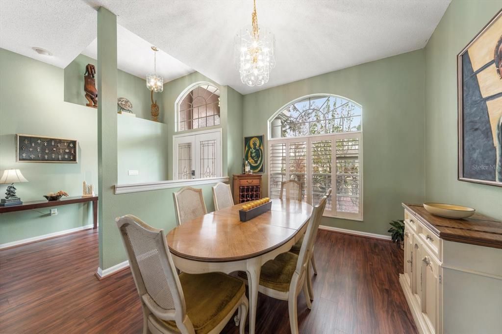 For Sale: $563,000 (3 beds, 2 baths, 2409 Square Feet)
