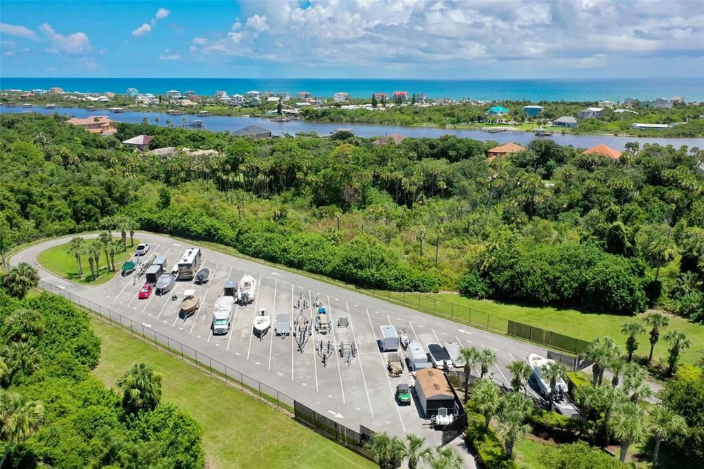 На продажу: $112,500 (0.23 acres)