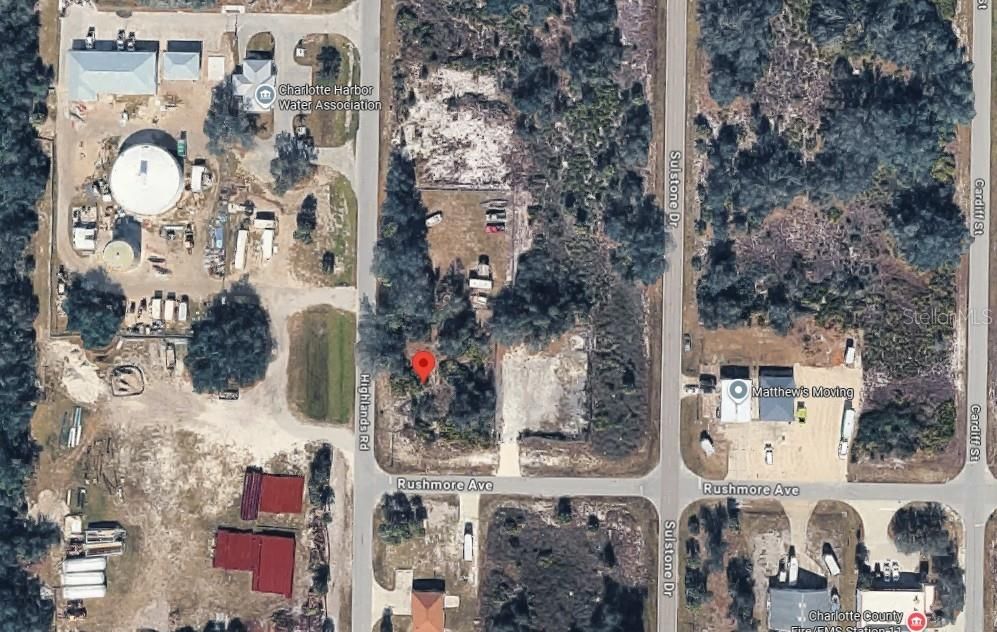 На продажу: $23,500 (0.16 acres)