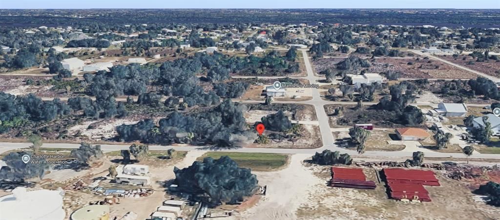 На продажу: $23,500 (0.16 acres)